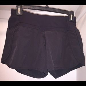 Lulu lemon run times short size 2